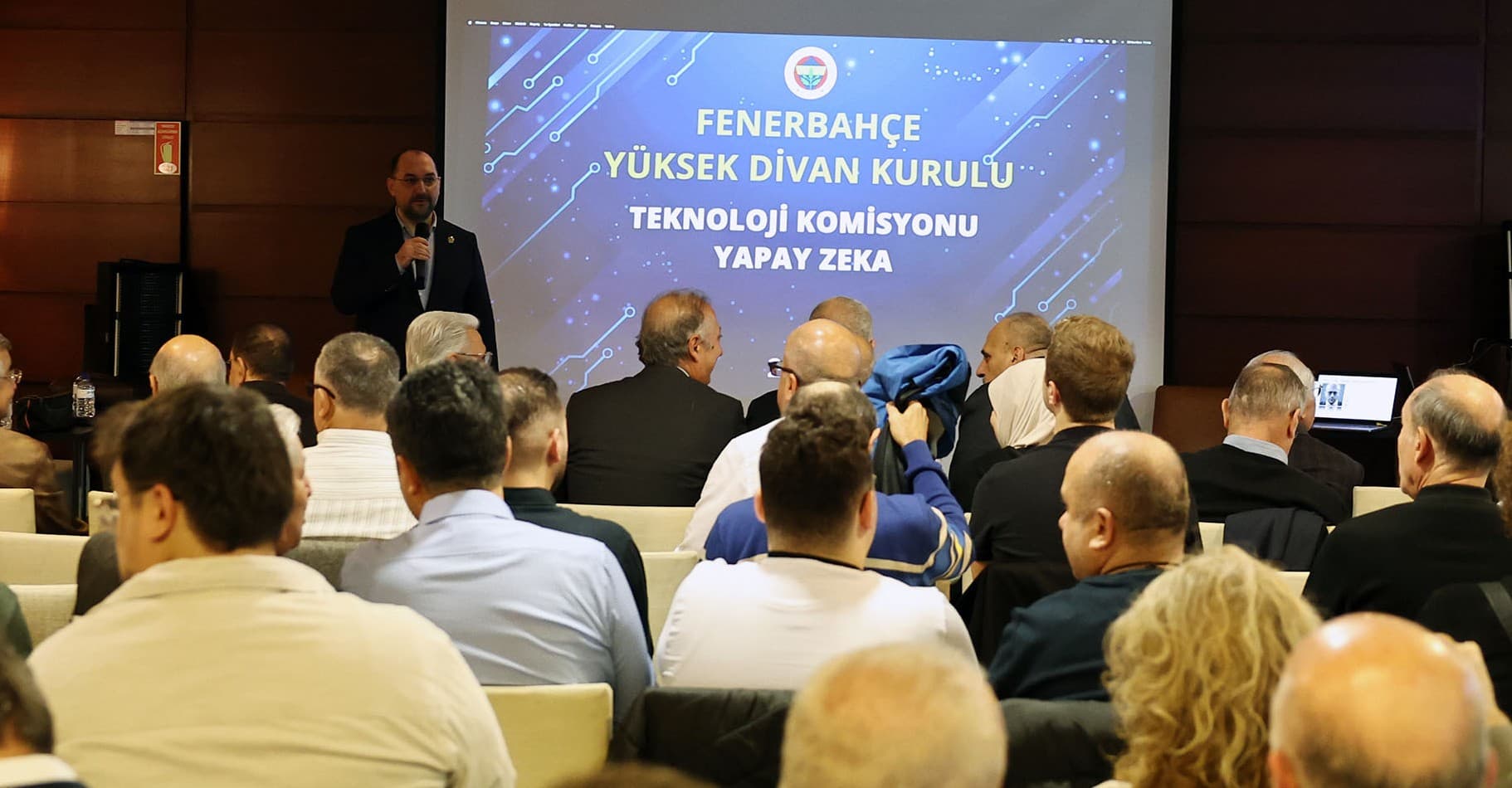 YDK Teknoloji Komisyonu’ndan Yapay Zeka ve Dijital Dönüşüm Semineri